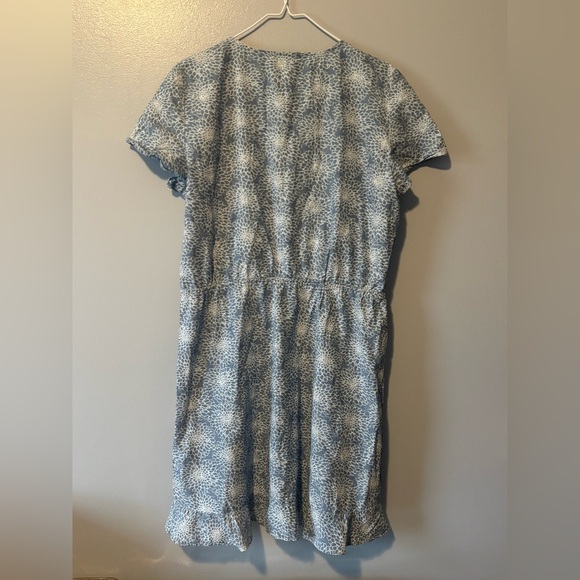 J Crew Mercantile Womens Blue Floral Chambray Ruffle Faux Wrap Dress SZ Medium. - Picture 5 of 9
